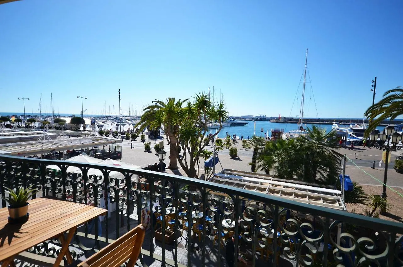 شقة La Torre Oceanside كامبريلس